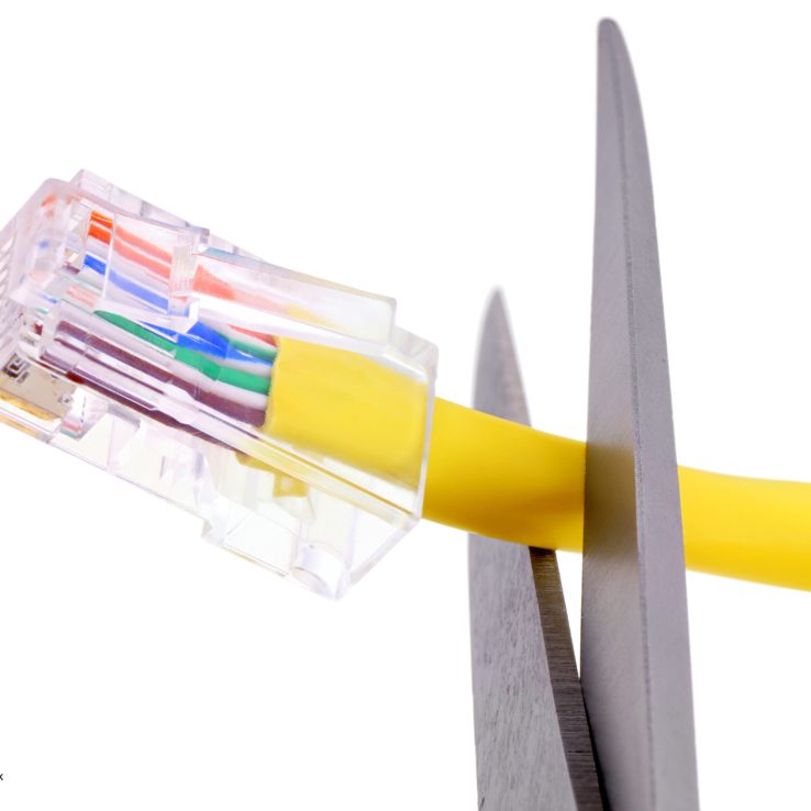 ciseaux cables interruption